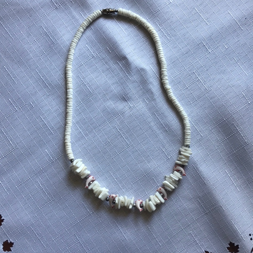 VSCO/SURFER/COAST white rock dolphin necklace